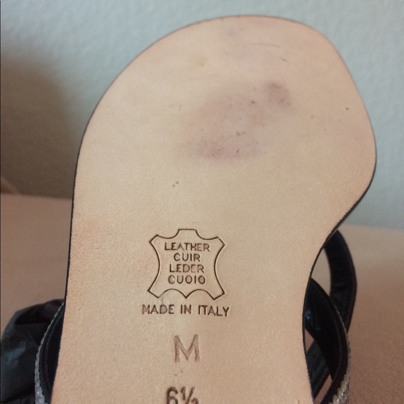 Women’s slide - Picture 6 of 6